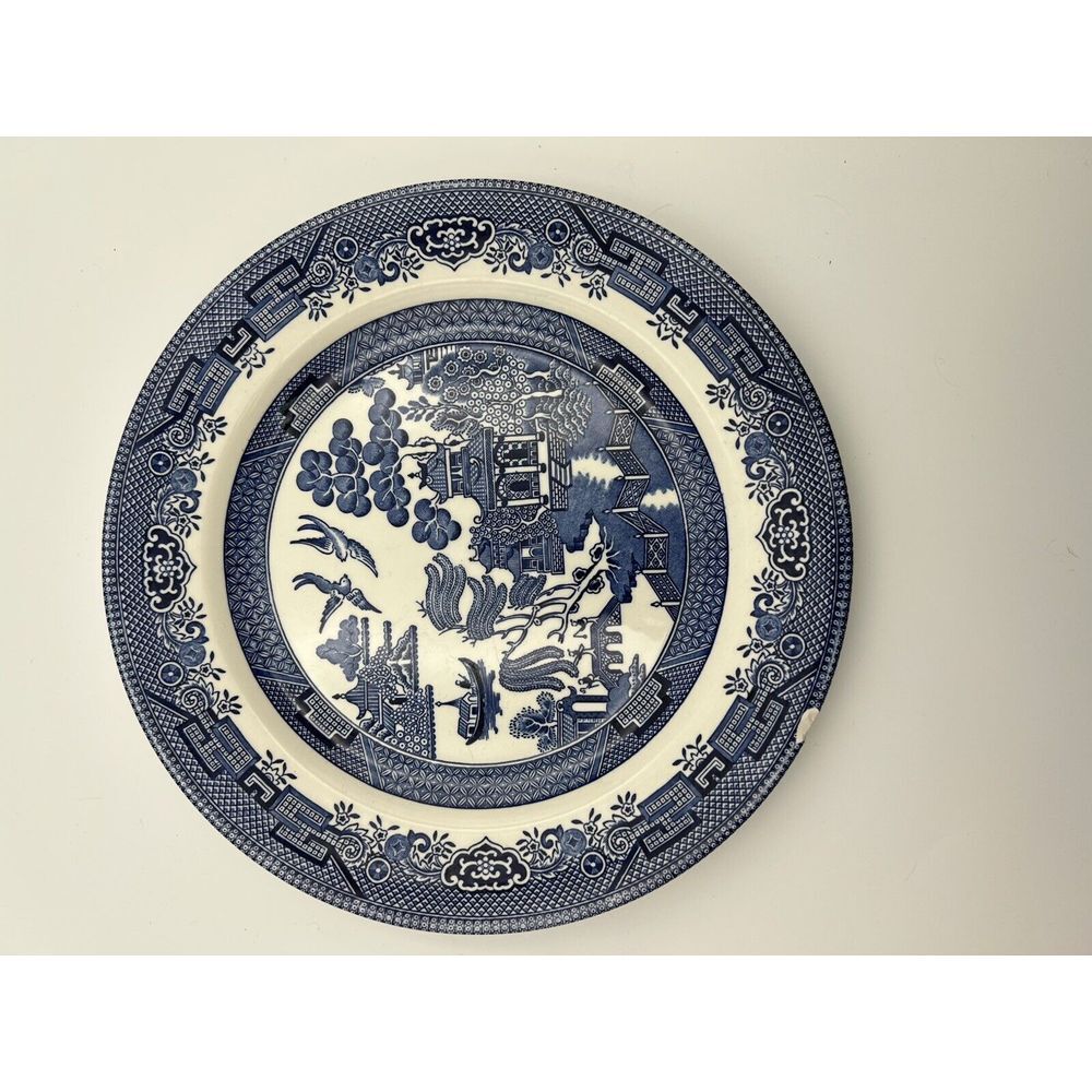 Churchill - Blue Willow - Dinner Plate - 10.25" - Made in England - Earthenware